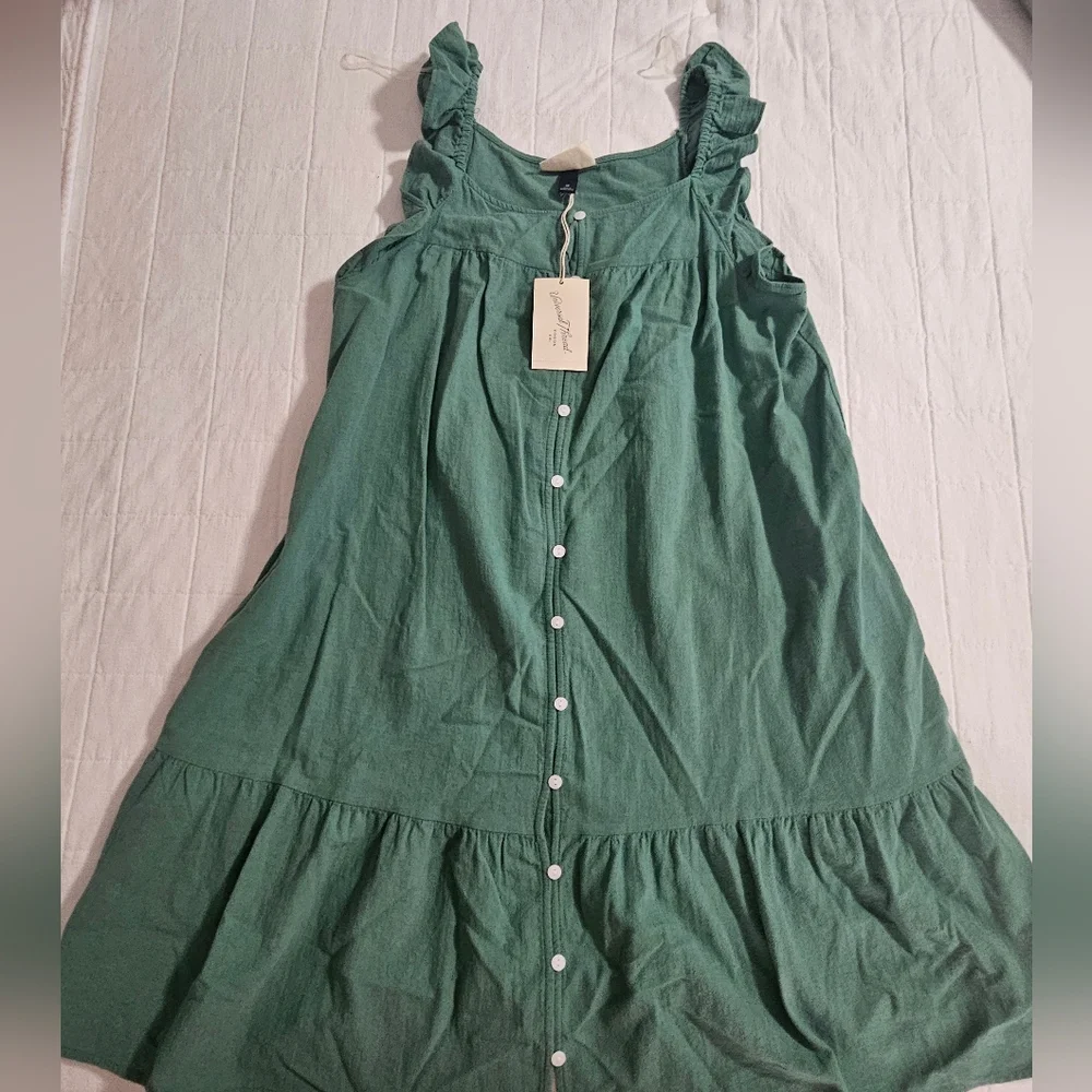 Green Ruffled Button-Down Dress - Picture 2 of 5
